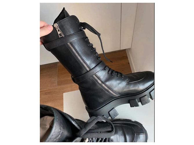 Prada Monolith Combat Boots Cuero Negro - vista 8