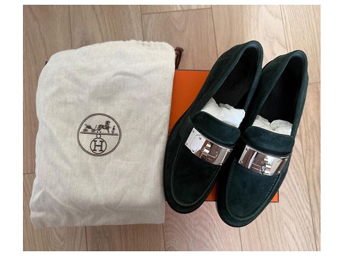 Mocassini Hermès Hot in Capretto Verde scuro - vista 2