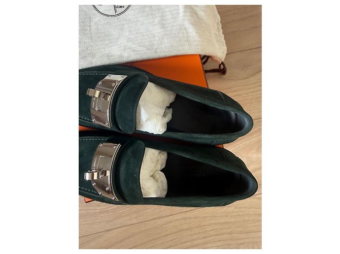 Mocassini Hermès Hot in Capretto Verde scuro - vista 4