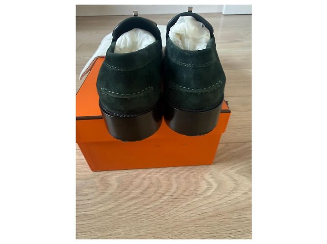 Mocassini Hermès Hot in Capretto Verde scuro - vista 5