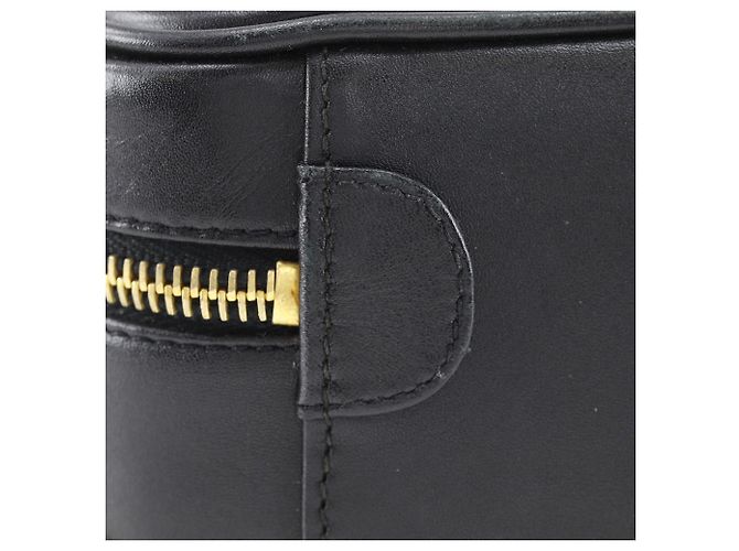 Chanel Bicolole Vanity Pouch Black - view 11