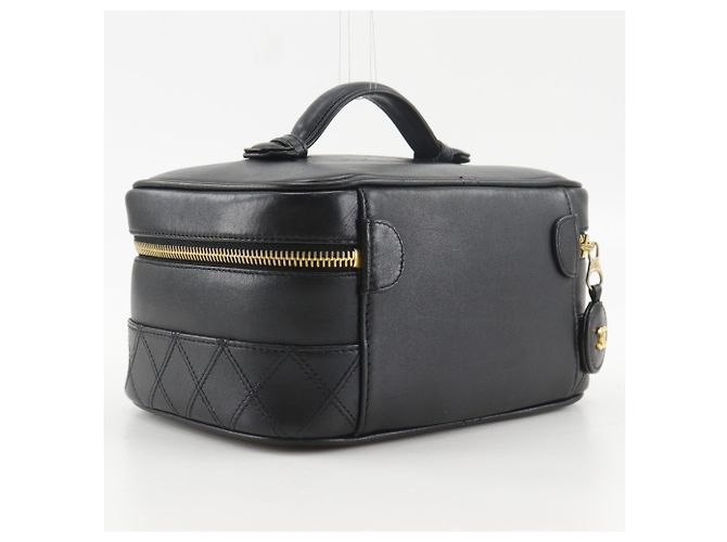 Chanel Bicolole Vanity Pouch Black - view 3