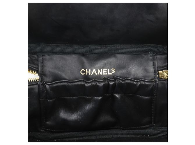 Chanel Bicolole Vanity Pouch Black - view 9