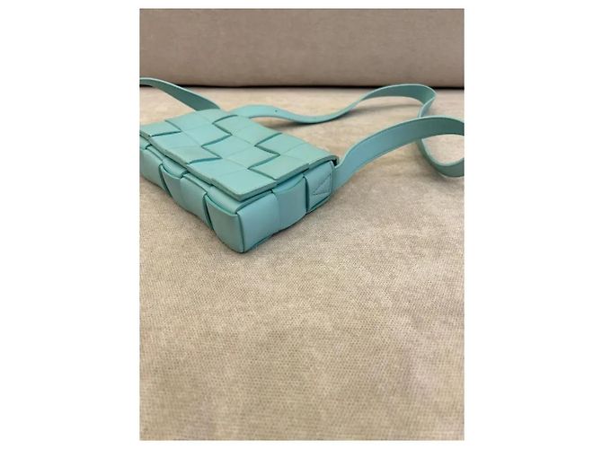 Bottega Veneta Small Cassette Tasche in Celadon Blau - Ansicht 3
