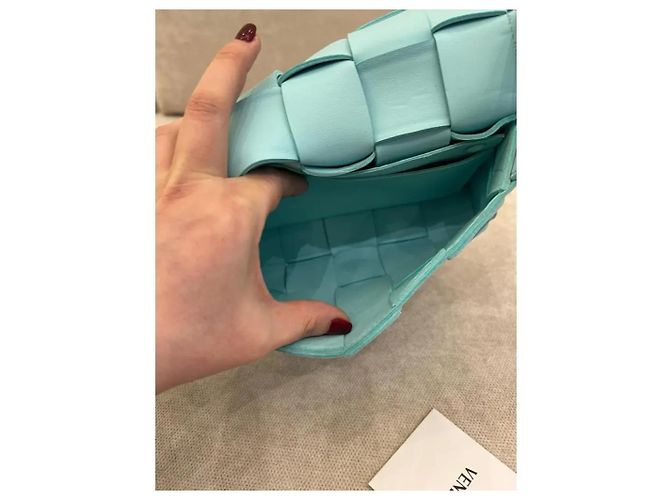 Bottega Veneta Small Cassette Tasche in Celadon Blau - Ansicht 7