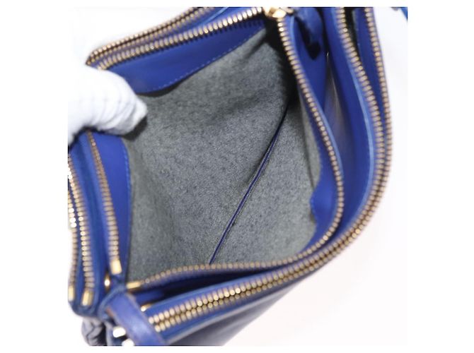 Céline Borsa a tracolla CELINE Trio in pelle blu oro Aut 177022 D'oro - vista 21