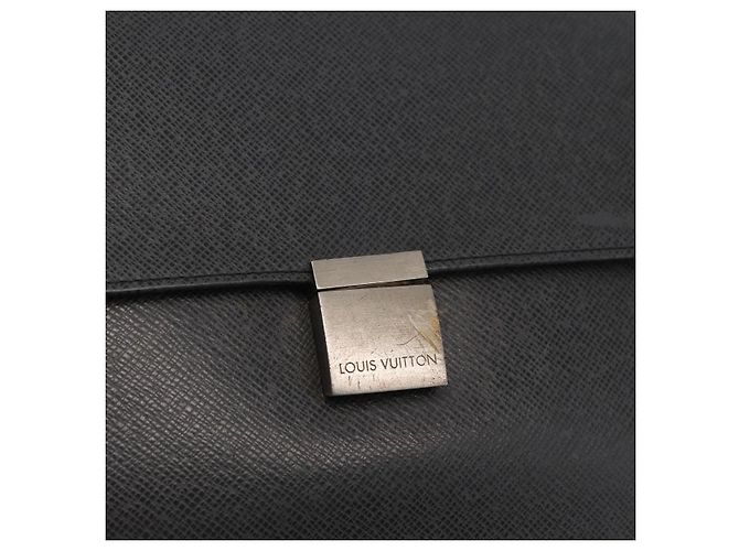 LOUIS VUITTON Clutch Selenga in pelle Taiga Ardoise M30782 LV Auth ka4213 Grigio - vista 17