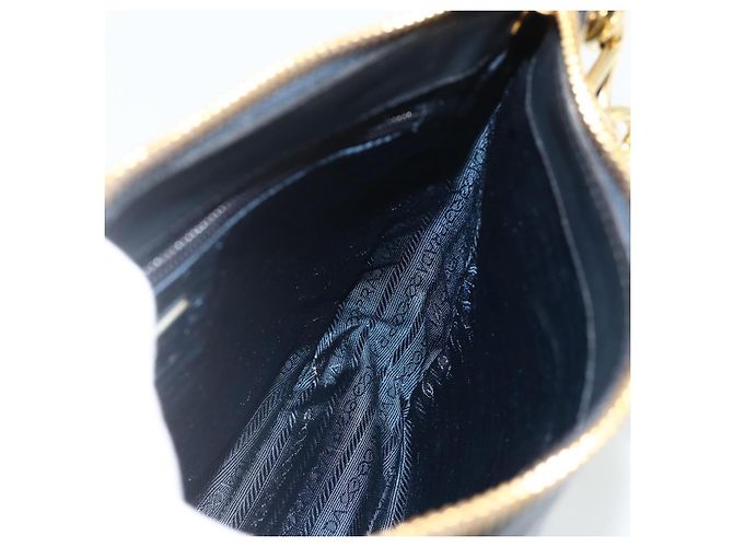 Borsa a Spalla con Catena PRADA in Pelle Blu Navy e Oro Auth 177855A D'oro - vista 18