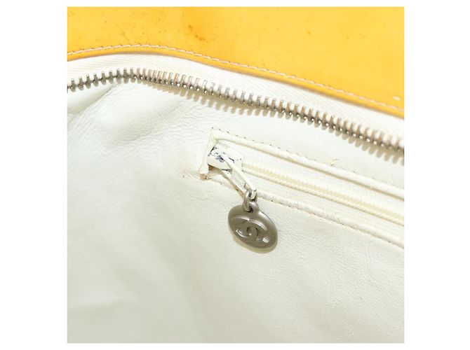 CHANEL Standard Tote Bag Lackleder Gelb CC Auth 177242 - Ansicht 20