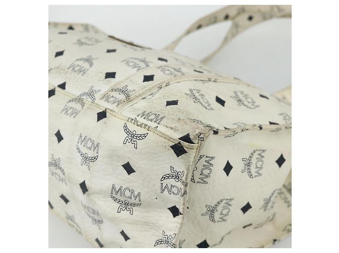 Bolsa Tote MCM Vicetos Logogram PVC Branco Ouro Auth 178496 Dourado - vista 10
