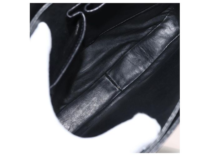 Céline Bolsa de Ombro CELINE em Couro Preto com Detalhes Dourados Auth 178275 - vista 11