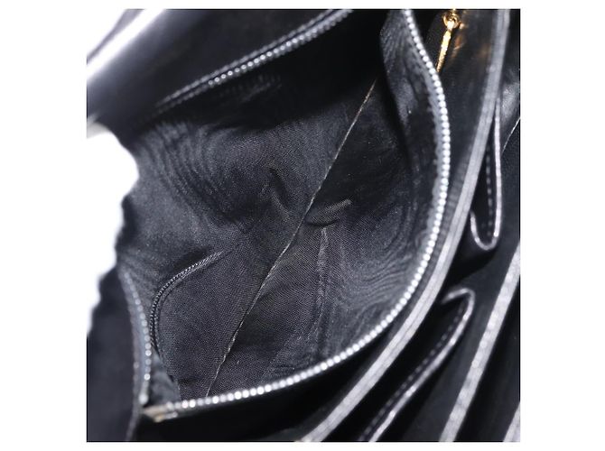 Céline Bolsa de Ombro CELINE em Couro Preto com Detalhes Dourados Auth 178275 - vista 24