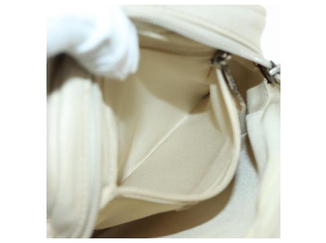 CHANEL Matelasse Shoulder Bag Caviar Skin Ivory Gold CC Auth BA12379V D'oro Crudo - vista 26