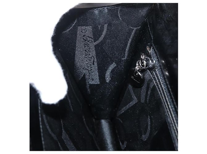 Borsa a Spalla Salvatore Ferragamo Gancini in Pelle Vernice Nera Argento Auth 178485 Nero - vista 19