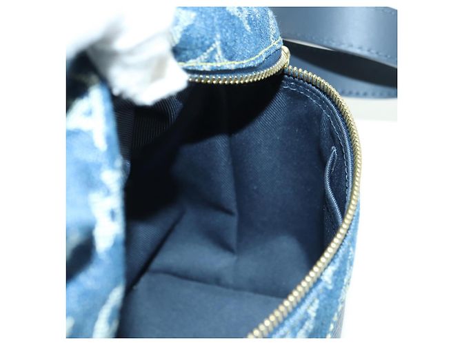 LOUIS VUITTON Monogram Denim Drip Japanese Cruiser Bag Blue M45970 Auth 177977SM - vista 20