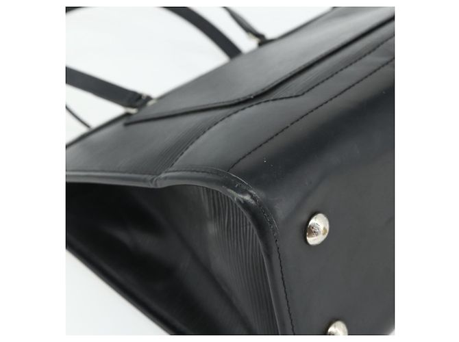 Borsa LOUIS VUITTON Epi Madeleine GM Nera MI0048 LV Auth 177845 Nero - vista 14