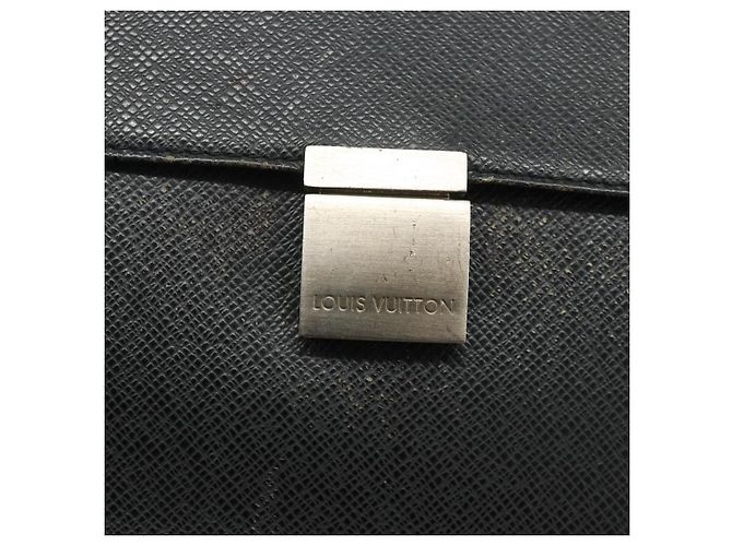 LOUIS VUITTON Clutch Selenga in pelle Taiga Ardoise M30782 LV Auth ka4166 Grigio - vista 17