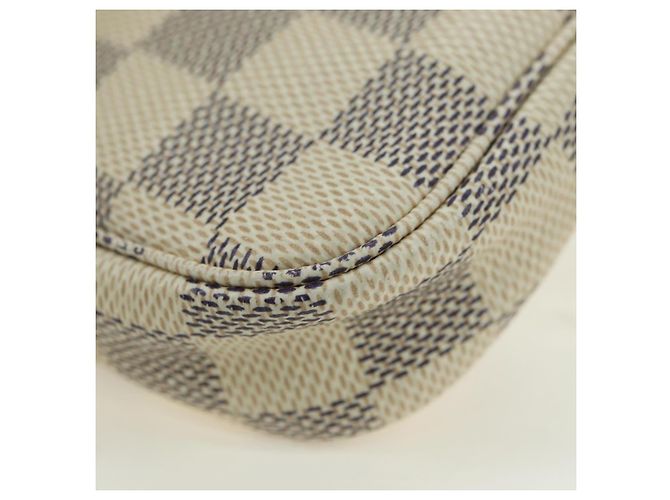 LOUIS VUITTON Damier Azur Mini Pochette Accessoires Pochette N63005 Auth yk17913 - vista 12