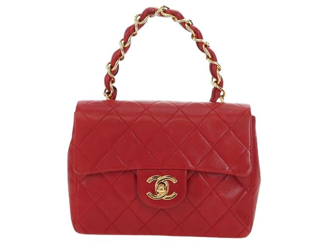 Borsa CHANEL Mini Matelasse 17 in pelle di agnello rossa e oro CC Auth 156630 Rosso D'oro - vista 2