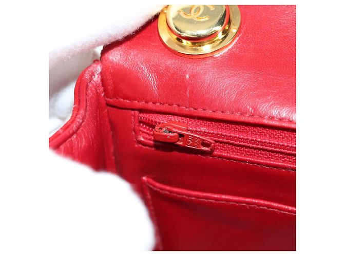 Borsa CHANEL Mini Matelasse 17 in pelle di agnello rossa e oro CC Auth 156630 Rosso D'oro - vista 21