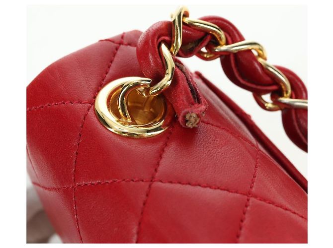 Borsa CHANEL Mini Matelasse 17 in pelle di agnello rossa e oro CC Auth 156630 Rosso D'oro - vista 26