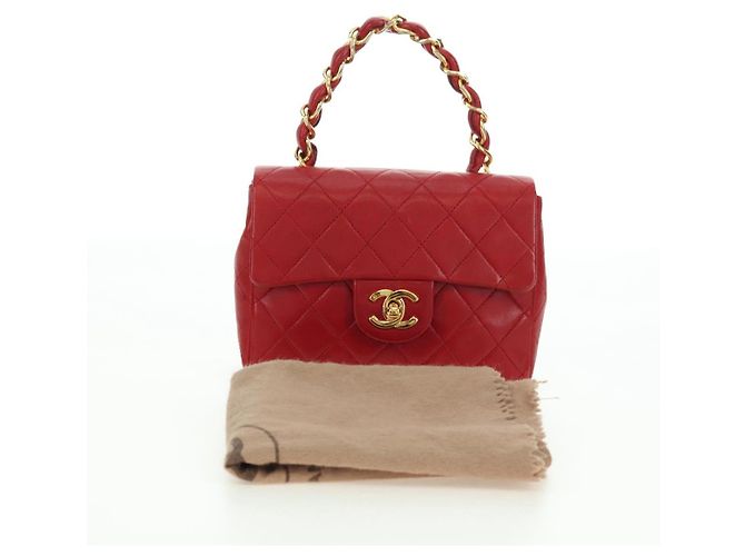 Borsa CHANEL Mini Matelasse 17 in pelle di agnello rossa e oro CC Auth 156630 Rosso D'oro - vista 28