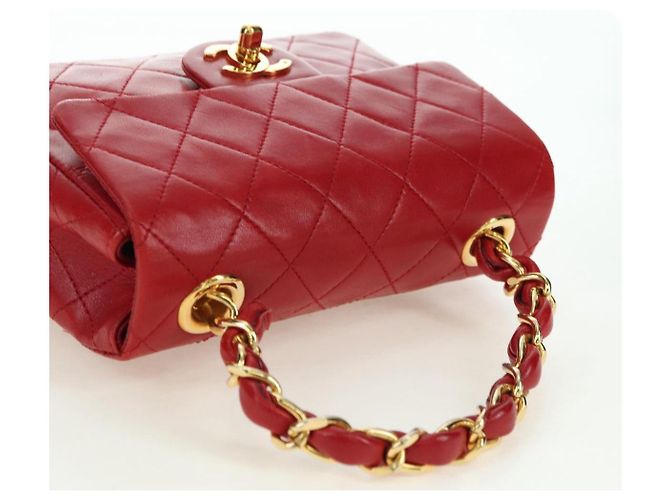 Borsa CHANEL Mini Matelasse 17 in pelle di agnello rossa e oro CC Auth 156630 Rosso D'oro - vista 6