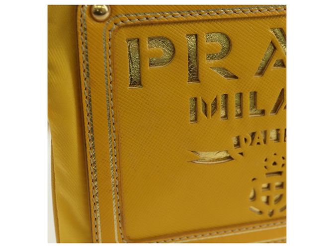 Borsa a Spalla con Catena PRADA Nylon Pelle Oro Giallo Auth 143507 D'oro - vista 17