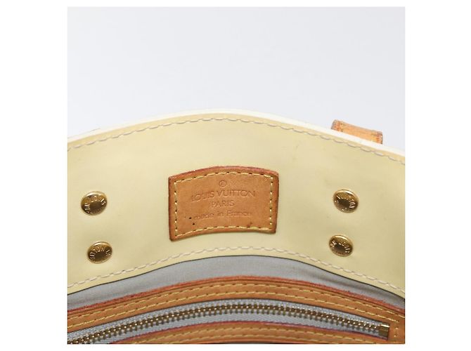 LOUIS VUITTON Monogram Vernis Reade PM Hand Bag Perle M91336 LV Auth 178983 - vista 18