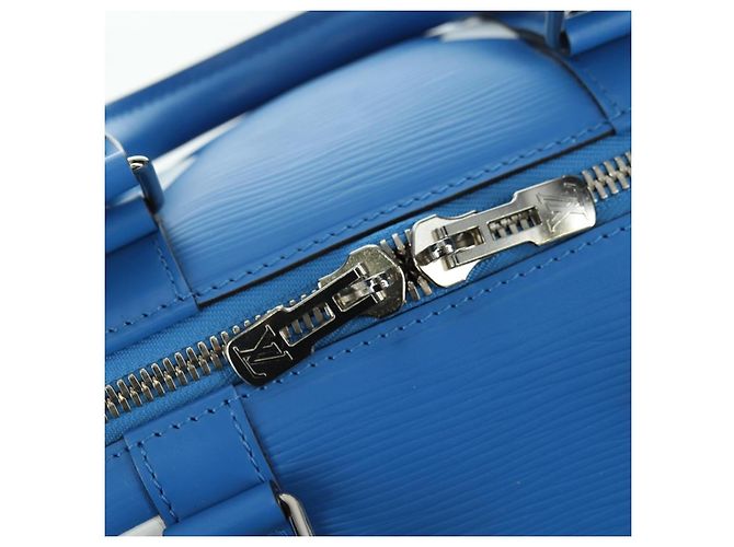 LOUIS VUITTON Epi 2018 FIFA Keepall Bandouliere 50 Borsa Blu M52120 Auth 177176SM - vue 25