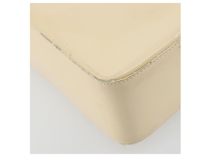 Bolsa Tote CHANEL em couro envernizado Marfim Ouro CC Auth bs34540 Dourado Cru - vista 16