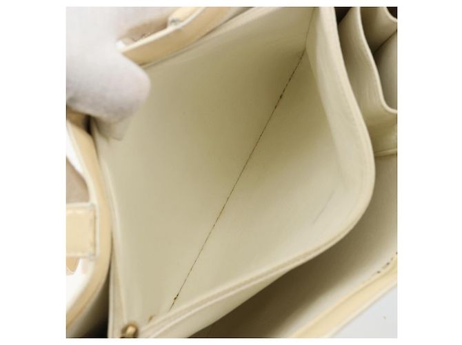 Bolsa Tote CHANEL em couro envernizado Marfim Ouro CC Auth bs34540 Dourado Cru - vista 22