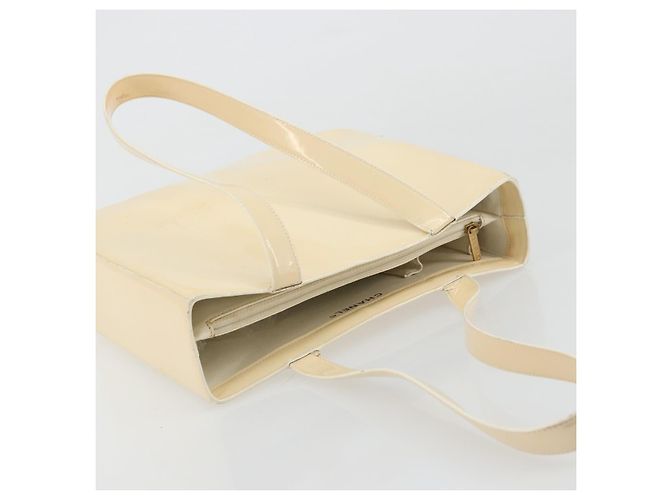 Bolsa Tote CHANEL em couro envernizado Marfim Ouro CC Auth bs34540 Dourado Cru - vista 6