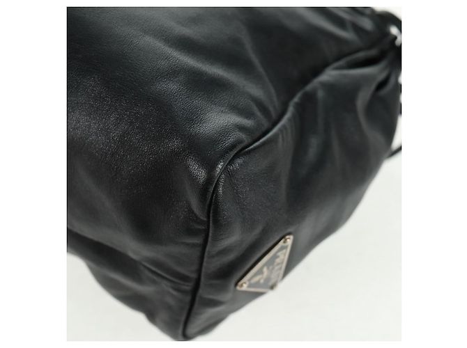 Sac à main PRADA en cuir noir argenté Auth 162511V - vue 13
