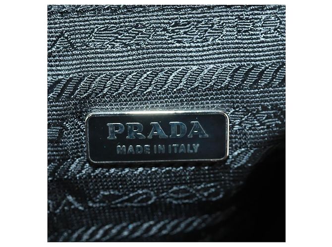 Sac à main PRADA en cuir noir argenté Auth 162511V - vue 16