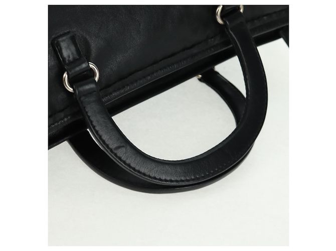 Sac à main PRADA en cuir noir argenté Auth 162511V - vue 7