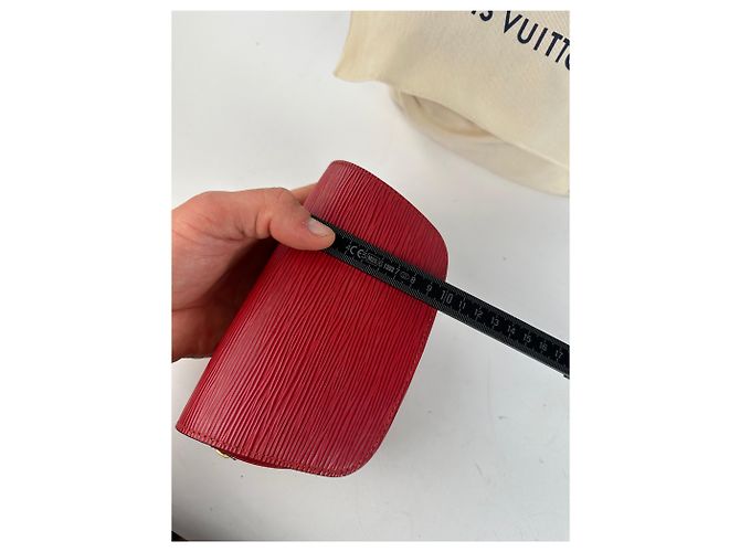 Organizer Louis Vuitton Pochette Cosmétique PM Epi Leather Rosso Coquelicot - vista 8
