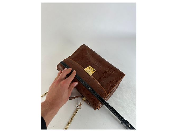 Givenchy Paris Vintage Top Handle Tasche aus Cognac Lizard-Prägung Leder Braun - Ansicht 11