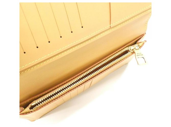 Louis Vuitton This Is Not Monogram Portefeuille Brazza Cartera Castaño - vista 6