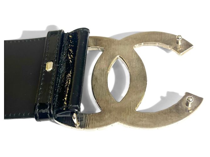 Chanel 07P Breiter Lackgürtel in Schwarz mit CC-Logo in Krokoprägung Silber Hardware - Ansicht 8