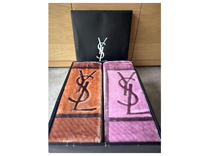 Yves Saint Laurent YSL rosa Patchwork-Decke Pink Bordeaux - Ansicht 8
