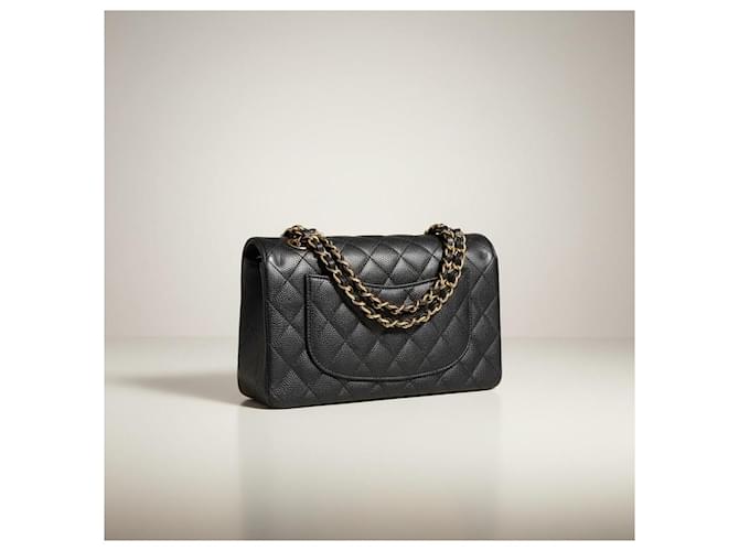 Borsa Chanel Classic Flap in Pelle Martellata Nera Nero - vista 2