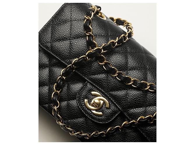 Borsa Chanel Classic Flap in Pelle Martellata Nera Nero - vista 3