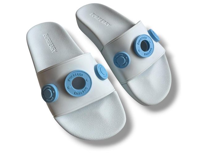 Burberry Furley Ciabatte in gomma blu Bianco - vista 4