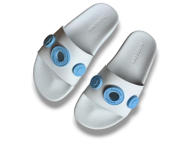 Burberry Furley Ciabatte in gomma blu Bianco - vista 5