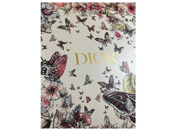 Coffret Cadeau Dior Édition Limitée Papillons et Fleurs Marron Rose Blanc Rouge Doré Vert - vue 9