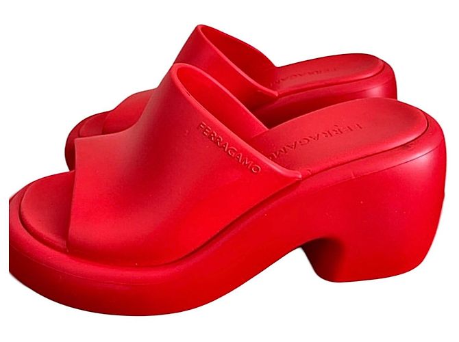 Salvatore Ferragamo Sandali Platform Rossi Rosso - vista 11