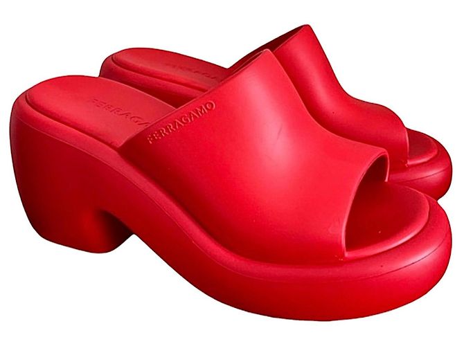 Salvatore Ferragamo Sandali Platform Rossi Rosso - vista 14