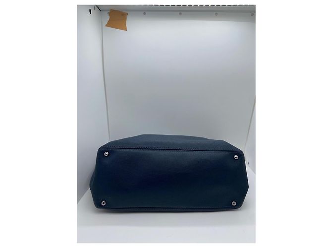 Borsa Chanel GST in Pelle Caviar Blu Navy - vista 3