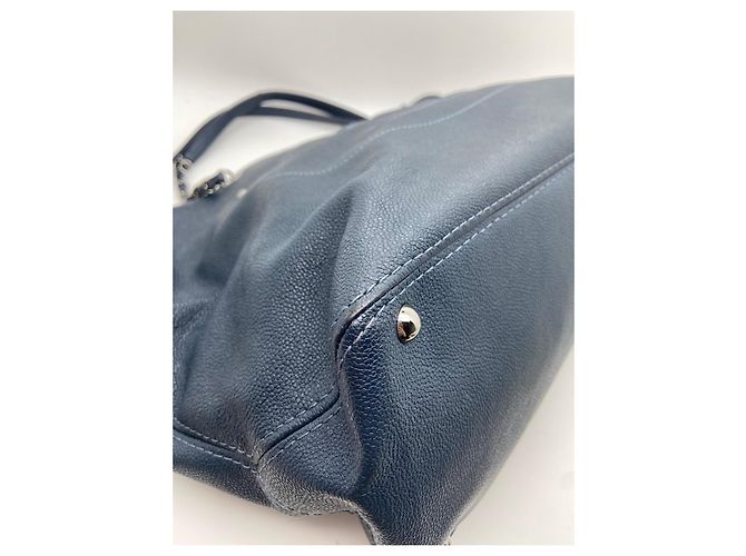 Borsa Chanel GST in Pelle Caviar Blu Navy - vista 5